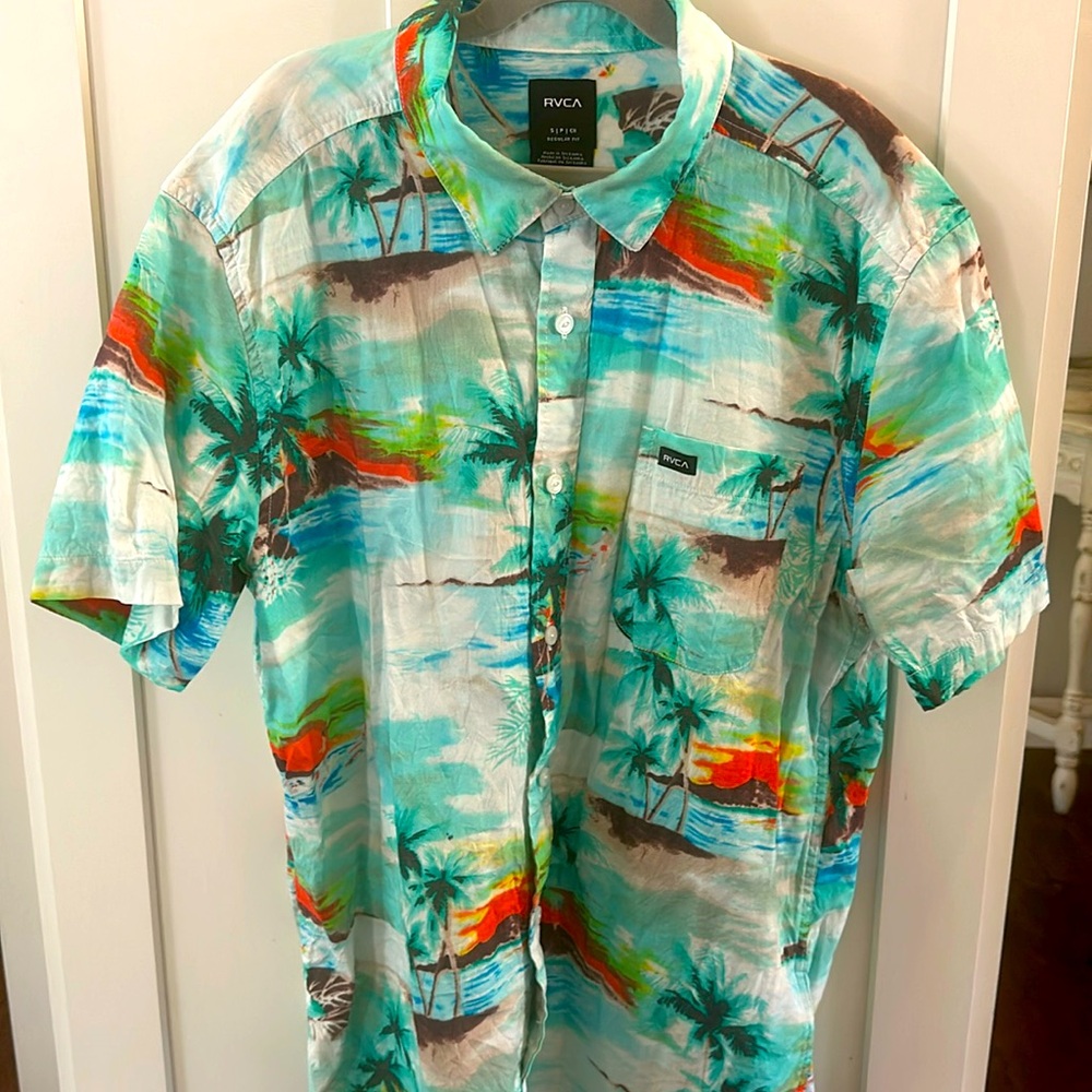 RVCA Hawaii Short Sleeve Light Shirt